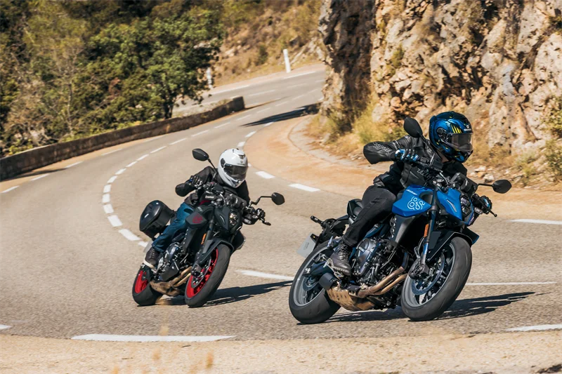 Suzuki GSX-8S mi kleinen Updates ins Modelljahr 2026