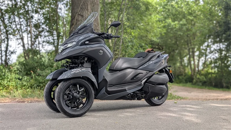 Yamaha Tricity 300 Airbag im Test