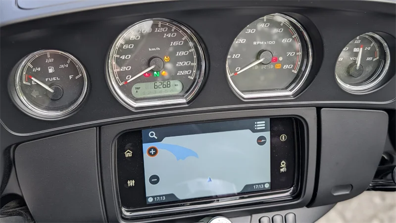 Ein Cokpit wie im Auto - und zwar in einem US-Muscle-Car!