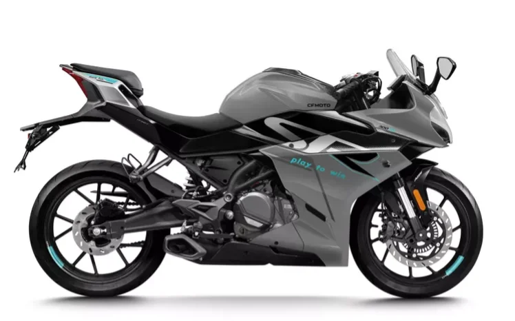 CF-Moto 300 SR