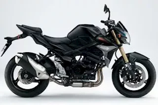 Suzuki GSR 750
