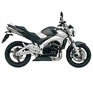 Suzuki GSR 600
