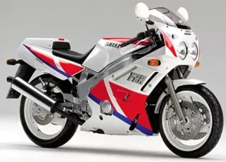 Yamaha FZR 600