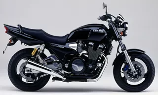 Yamaha XJR 1300